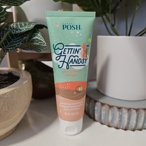 Perfectly Posh~ GETTIN’ HANDSY sugar hand scrub~ New Sealed bottle